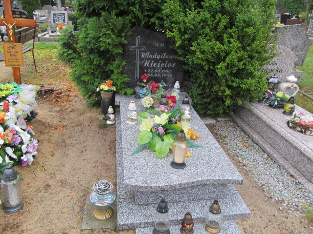 Grób Mieczysław Nieścior