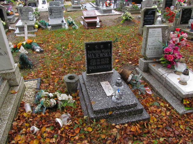 Grób Tachnina Maria Majewska