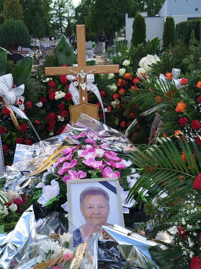 Grób Maria Stępień